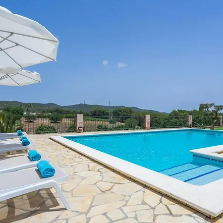 Villa Can Roig *
