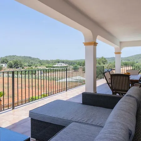 Roig Villa